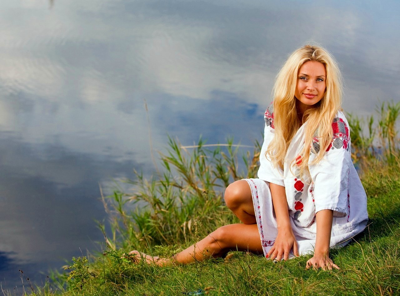 Sexy girl Slavic girls in Detroit